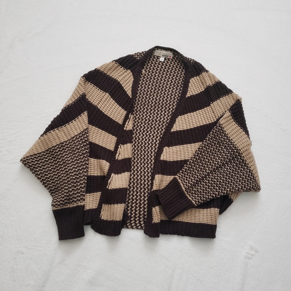I'm In Love With Derek Sweaters - Brown Knit Cardigan Sweater Size Medium